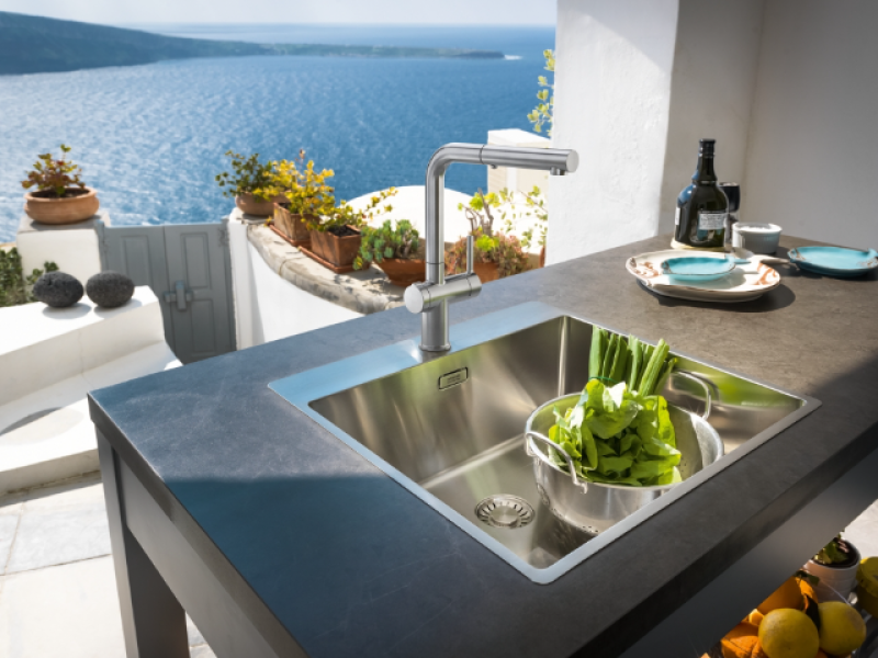 Franke Active Twist Single-Lever Mixer Tap Stainless Steel Look with Pull-Out Spout and Integrated Waste Control 115.0653.505