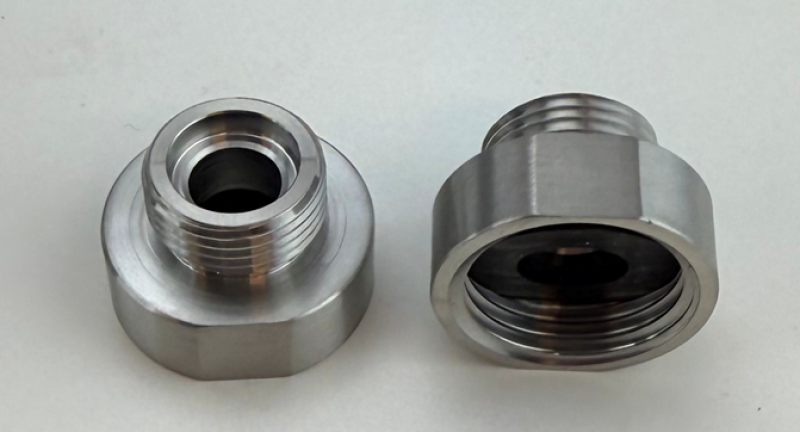 Pure.Sink Reduziernippel aus Edelstahl von 3/8 Außenmaß (männlich) auf 1/2 Innenmaß (weiblich) 2er-Set PS3812-00